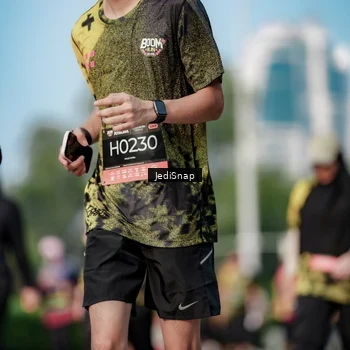Runner Photo 6834223