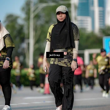 Runner Photo 6834225