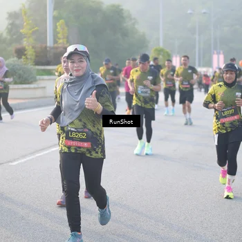 Runner Photo 6834226