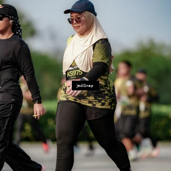 Runner Photo 6834242