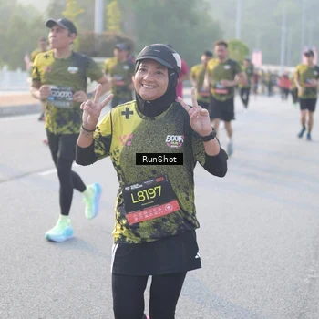 Runner Photo 6834256