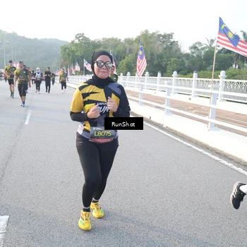 Runner Photo 6834266
