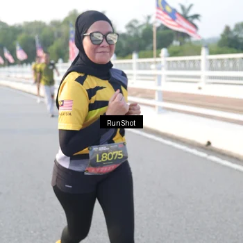 Runner Photo 6834269