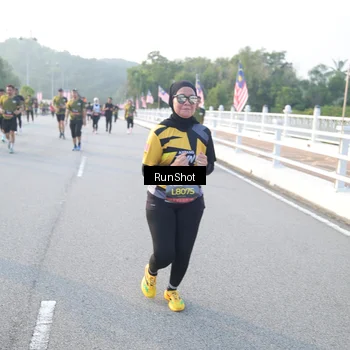 Runner Photo 6834270