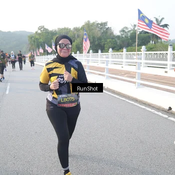 Runner Photo 6834273