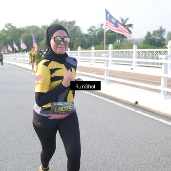 Runner Photo 6834274
