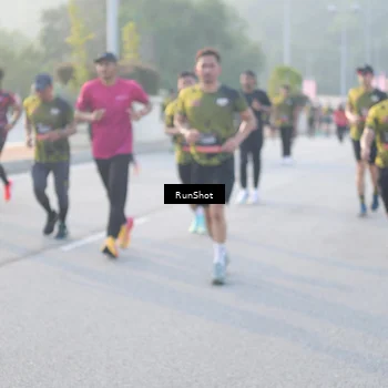 Runner Photo 6834280