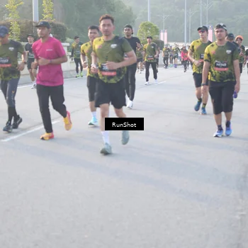 Runner Photo 6834281