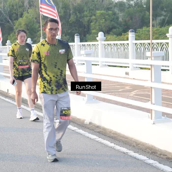 Runner Photo 6834294