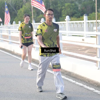 Runner Photo 6834295