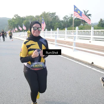 Runner Photo 6834299
