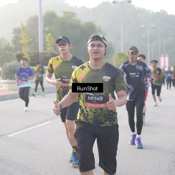 Runner Photo 6834301