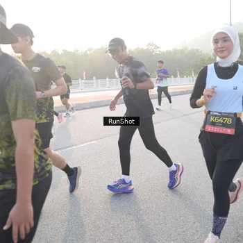 Runner Photo 6834332