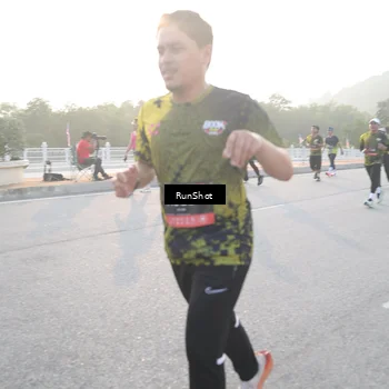 Runner Photo 6834345