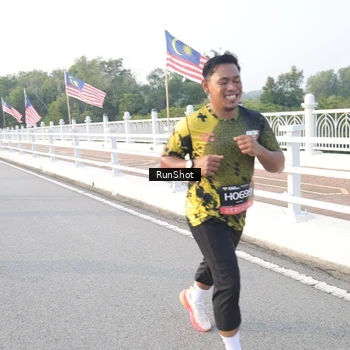 Runner Photo 6834366