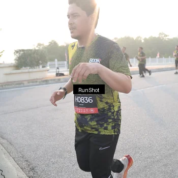 Runner Photo 6834368
