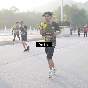 Runner Photo 6834372