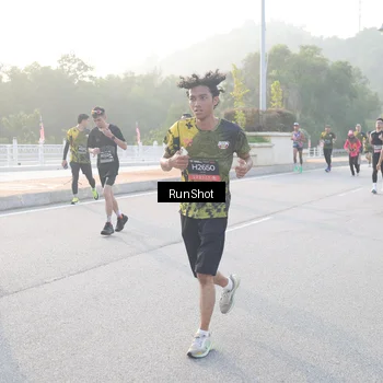 Runner Photo 6834376