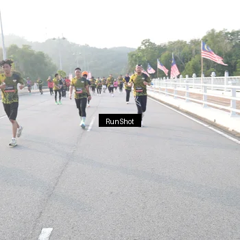 Runner Photo 6834378