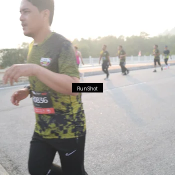 Runner Photo 6834381