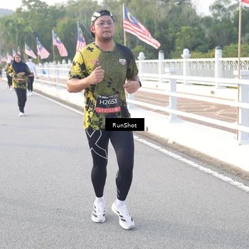Runner Photo 6834387