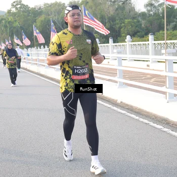 Runner Photo 6834397