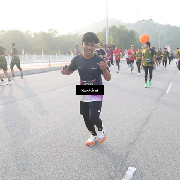 Runner Photo 6834415