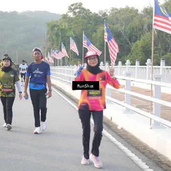 Runner Photo 6834418