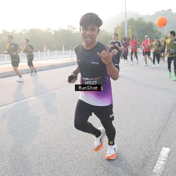Runner Photo 6834447