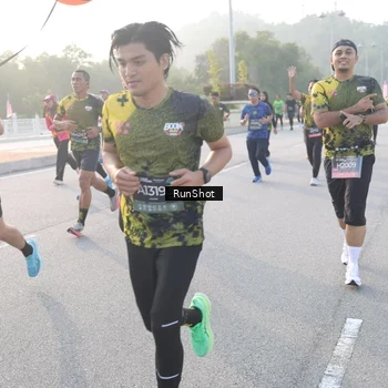 Runner Photo 6834449