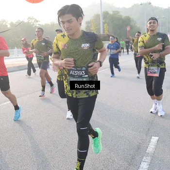 Runner Photo 6834450