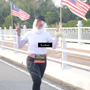 Runner Photo 6834473