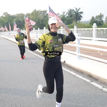 Runner Photo 6834508