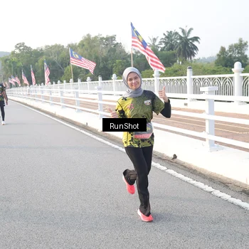 Runner Photo 6834519