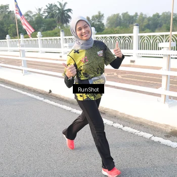 Runner Photo 6834527