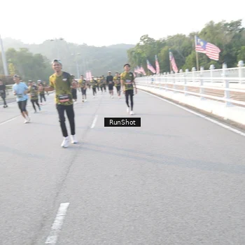 Runner Photo 6834536