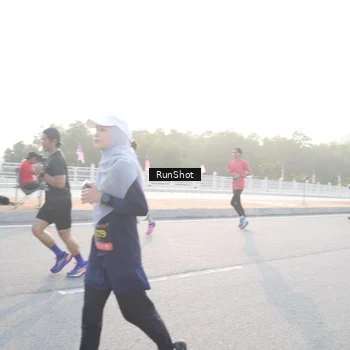 Runner Photo 6834538