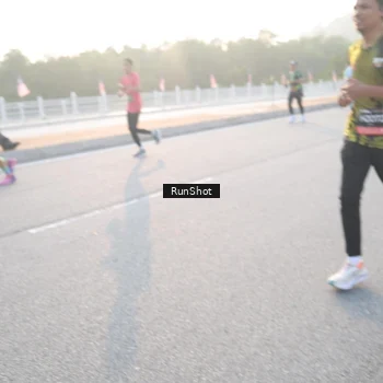 Runner Photo 6834554