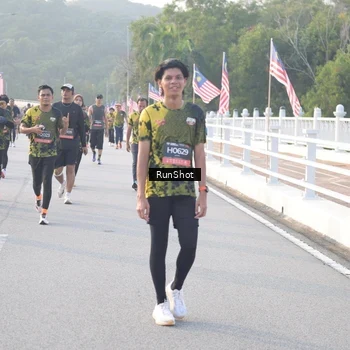 Runner Photo 6834578