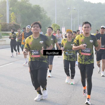 Runner Photo 6834587