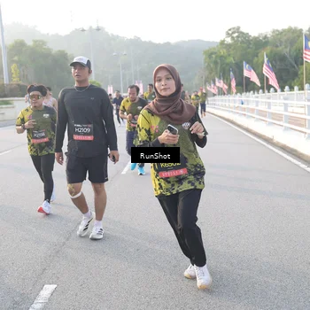 Runner Photo 6834619