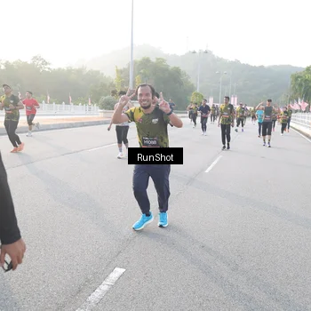 Runner Photo 6834631