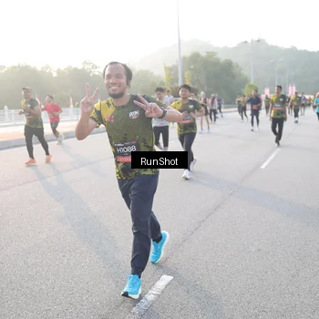 Runner Photo 6834634