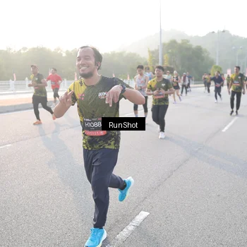Runner Photo 6834637
