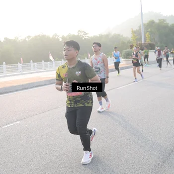 Runner Photo 6834653