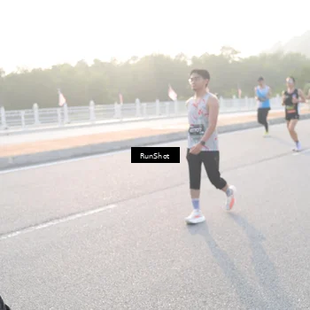 Runner Photo 6834656