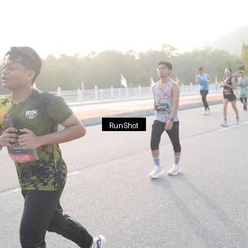 Runner Photo 6834659