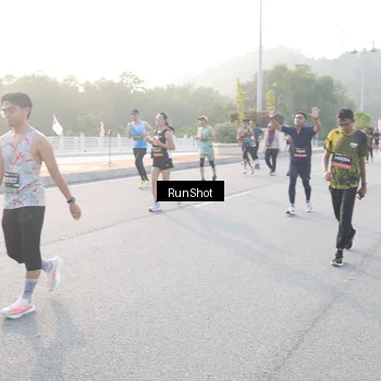 Runner Photo 6834663