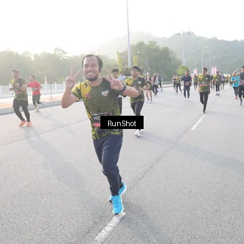 Runner Photo 6834665
