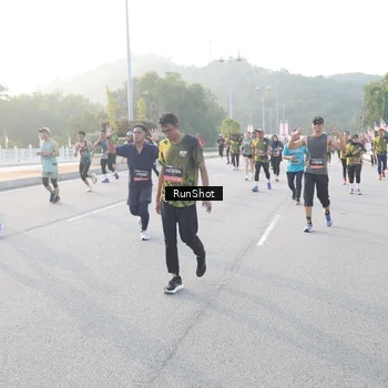 Runner Photo 6834673